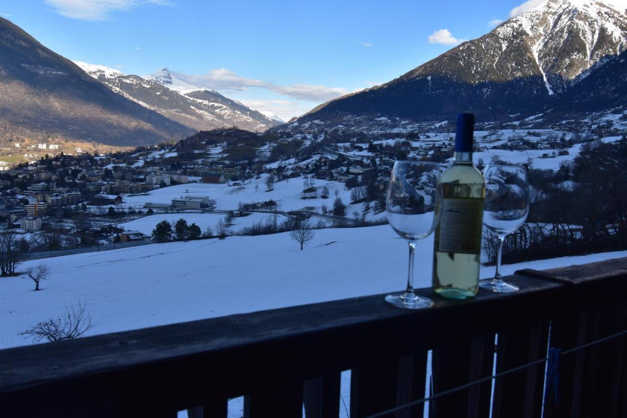 Cosy Chalet In Brig-Glis Экстерьер фото
