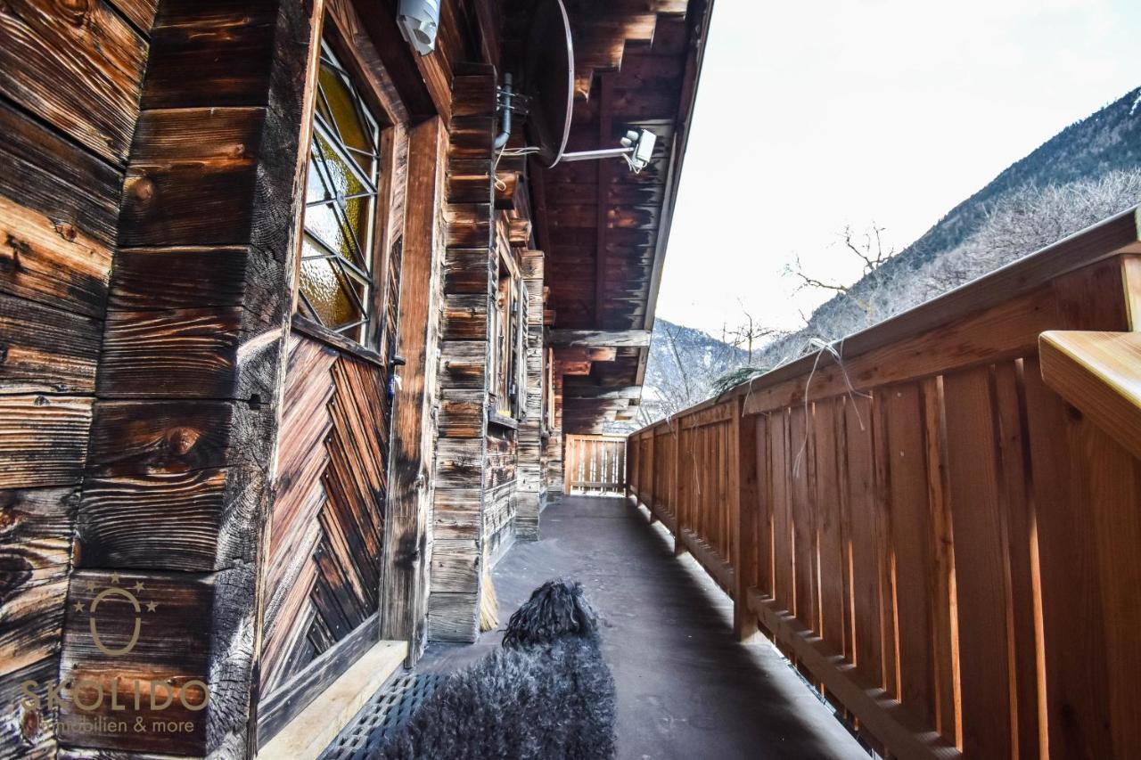 Cosy Chalet In Brig-Glis Экстерьер фото